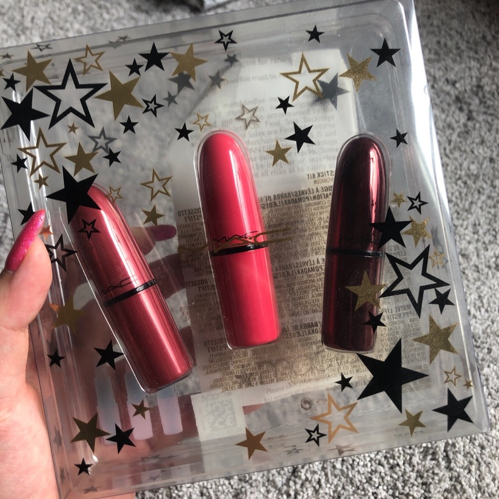 MAC Lipstick set